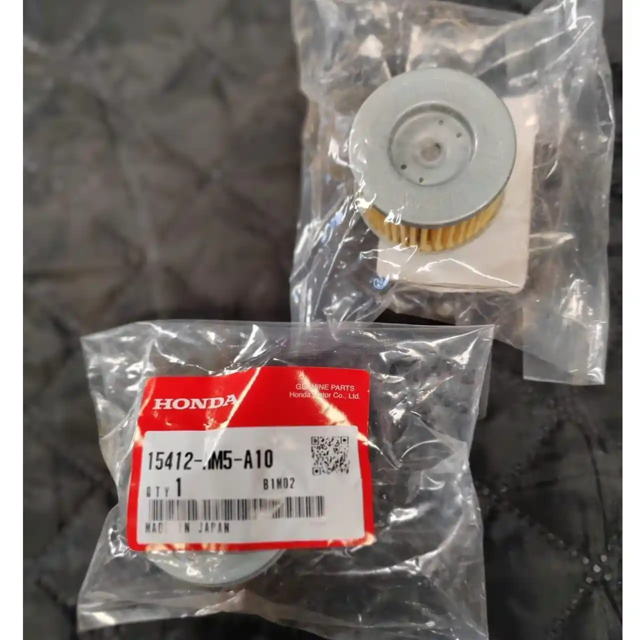 Este es un filtro original honda para moto